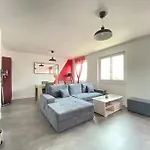 Grand T3 Avec Garage Tout Confort - 5 Courbet